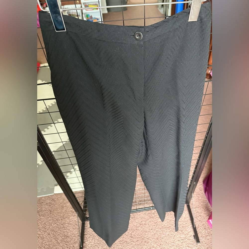 Classiques Entier Elegant Black Textured Pants